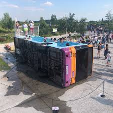 Å¤è³å­¦ Manabu Koga On Twitter Benedetto Bufalino Le Bus Piscine Lens 2019 Prend Ton Maillot De Bain Https T Co Lky0bxrqtv Å¤¢ã®ãã¼ã«