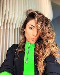 Follow αγαπάμε ήβη αδάμου (@agapameiviadamou) to never miss photos and videos they post. Hbh Adamoy Den Fantazesai Mexri Poy Ftanei To Anoigma Sto Forema Ths Panikos Neoblogs Gr