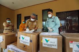 Pt Vale Serahkan 12 120 Unit Rapid Test Ke Gtpp Luwu Timur Di 2020 Pemerintah Medis Alkohol