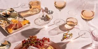 Champagne glasses and flutes are available in many styles to enhance the individual flavors of numerous sparkling wine varieties. The Best Wine Glasses For 2021 Reviews By Wirecutter