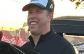 Denny Hamlin's 2025 King's Hawaiian Paint Scheme For Daytona : r/NASCAR