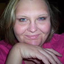 Dena Messer's Instagram, Twitter & Facebook