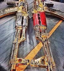 See more of el chapo on facebook. Golden Ak 47s Lion Cubs And Ferraris Inside The Ultra Flash Lives Of Mexico S Brutal Narco Gangs Funded By Brit Cokeheads And Fuelling Our Violent Crime Epidemic