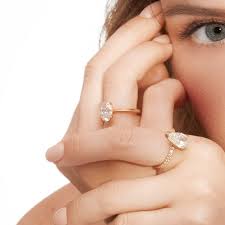 Anillo de compromiso con solitario de diamante radiante genuino natural de  1 qt en oro blanco de 14 quilates