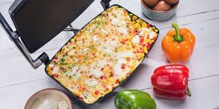 Reteta Omleta Cu Ardei Gras Colorat Porumb Si Branza De Capra Recipe Stuffed Peppers Food Cooking