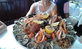 Plateau De Fruits De Mer Picture Of Restaurant Chez Yvette Arcachon Tripadvisor