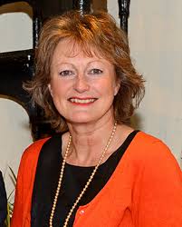 Meet The Team : Engall Castle