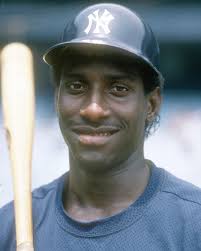 Un Día Como Hoy Julio 29, 1987 “La Sombra” Roberto Kelly a los 22 Años  hacía su debut en Grandes Ligas con los Yankees El orgullo del José Dolores  Moscote ese juego