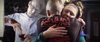 De diefstal van twee kapitale schilderijen is het begin van een onwaarschijnlijke vriendschap. Kunstneren Og Tyven Vant Pris Under Bfi London Film Festival Montages