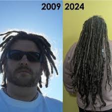 Adele Stuart's Instagram, Twitter & Facebook