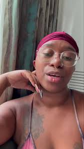 6 Figure Chick Resume Example