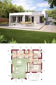 Bungalow Evolution 100 V7 Bien Zenker Moderner Grundriss Haus Flachdach Terrasse Bauhaus Pool Garage Architektur Haus Moderne Grundrisse Haus Plane