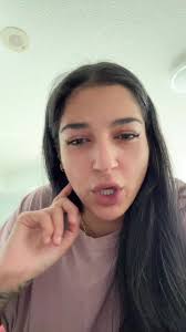 6 KIDS sleeping in the LIVINGROOM right by the front door??? #fyp  #dangerous #parenting #babies #toxic #childhoodtrauma #parents #6kids  #trauma #foruyou #xyzcba