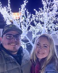 July☀️ it was hot and full of fun stuff. enjoy our fun moments☺️ #july #hot  #cats #blueberries #biscuits #happygilmore2 #babyshower #notmine