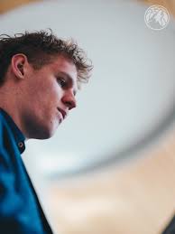 welcome to Minnesota. 🐺