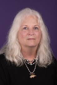 Cassandra Hayes's Instagram, Twitter & Facebook