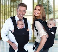 Safe for baby's hips, and acknowledged as a hip healthy carrier by the international hip dysplasia institute. Love The Long Life Of The Lillebaby Carrier Wear It On Your Front Hip Or Back With Baby Facing In Or Out From Newborn To 45lb All New Baby