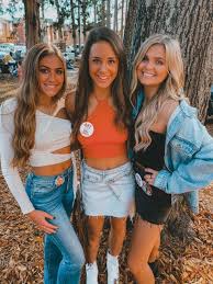 Maybe you would like to learn more about one of these? Images Claireracioppe Vsco College Gameday Outfits Cute Country Outfits Auburn Gameday Outfit