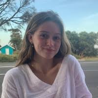 70+ Profile mit dem Suchbegriff „Ema“