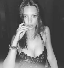 Ratajkowski Unseen Book On Instagram Emrata Emilyratajkowski In 2020 Instagram Emily Ratajkowski Books