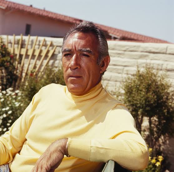🎬 Anthony Quinn FINALLY Breaks Silence on Charles Bronson — What He Really Thought About Hollywood’s Toughest Man