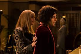 Dzięki oryginalnemu brzmieniu queen staje się jednym z najpopularniejszych zespołów w historii muzyki. Bild Von Bohemian Rhapsody Bild 8 Auf 29 Filmstarts De