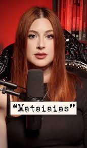 🖤YA SOMOS 100K🥳🖤 Madre mía ya somos 100.000 extraños y extrañas en  YouTube!!! Estoy contentísima 🌹 pronto lo celebraremos debidamente con un  vídeo muy especial que estoy preparando y sé que os