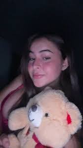 Gianna Schneider's Instagram, Twitter & Facebook