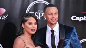 Husband, father, son and brother. Stephen Curry S 23 Month Old Son Canon Melts Hearts Showing His Cute Golden Braids In New Photo News Break