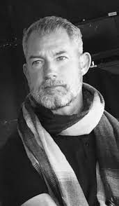 دانلود فیلم‌ها و سریال‌های Hank Amos