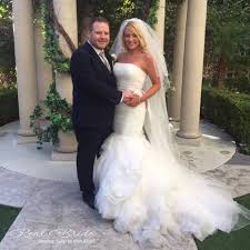 What A Beautiful Photo Of Alicia Wearing Tulip Weddingdress This Fabulous Dress With Ruff Wedding Dress Styles Wedding Dresses Stunning Wedding Dresses