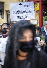 El famoso relaciones públicas dominicano de la noche de granada, iván guzmán 'el brother' o, como a él le gustaba que le comenzó trabajando de relaciones públicas en wall street, aunque también estuvo repartiendo su simpatía para los clientes de granada 10 y de. 2aqhdaepuqbbum