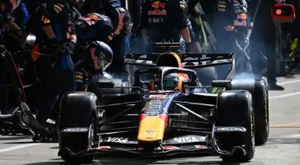 Max Verstappen left fuming after late mechanical failure ends British GP |  NL Times