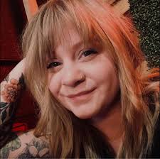 I bought the inflatable unicorn that's sprays water , Question where is the  base that you fill with water ? Thanks! 🦄🦄