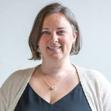 How to Thrive as a Business Administrator in a Fast-Paced Environment