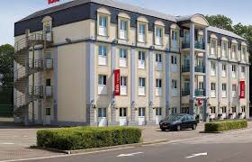 La ville de seraing a récemment annoncé qu'elle organisait, du 5 au 30 juillet 2021, des stages culturels pour les jeunes âgés de 3 à 16 ans. Hotel Ibis Liege Seraing Hotel De