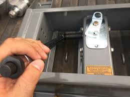 Maybe you would like to learn more about one of these? B W Fifth Wheel Hitches Learn To Rv