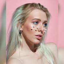 Brandi Eads's Instagram, Twitter & Facebook