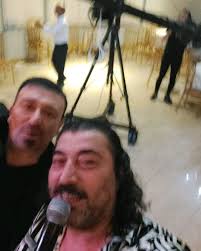 Dün geceki mehmet inanır yegenimin dügününden kareler sahnesini benimle  paylaşan sanatçı bestekar #erdal merdan can dostum kardeşim ve ekibine  yürekten teşekkür ediyorum