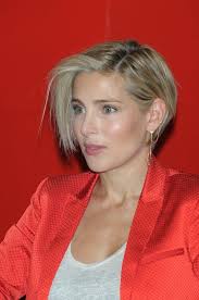 Elsa Pataky Photos Photos Elsa Pataky Spotted Out In Madrid Short Hair Styles Permed Hairstyles Hair Styles