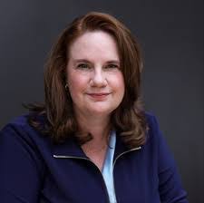 Shelly Mccurdy's Instagram, Twitter & Facebook