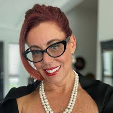 Danielle Derks (@Danielleederks)