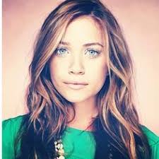 Lacey Chase (laceydlc)