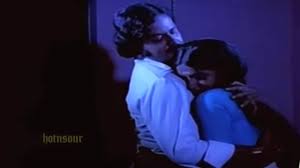Journalist fred flarsky reunites with his childhood crush, charlotte field, now one of the most influential women in the world. à´¨ à´¯ à´¨ à´¨ à´° à´¤ à´° à´µà´°à´£ Best Malayalam Video Musical Romance Comedy Suspense Movie Youtube