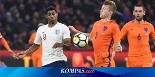 Maybe you would like to learn more about one of these? Sepak Bola Sejarah Peraturan Dan Teknik Dasar Halaman All Kompas Com
