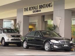 Royale chulan seremban is adjacent to at the lake garden district in the state capital of negeri sembilan. Parking Area Front Of Hotel Picture Of Royale Chulan Seremban Tripadvisor