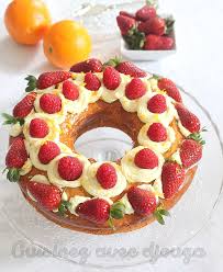 Gateau Aux Fraises Framboises Et Orange Gourmand Recette Gateau Moelleux Recette Gateau Fraise Recette Gateau