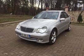 Mercedes Benz C Class Viti 2001 Nafte Autobox Al Mercedes Benz Benz Mercedes