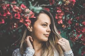 Alejandra Londono's Instagram, Twitter & Facebook