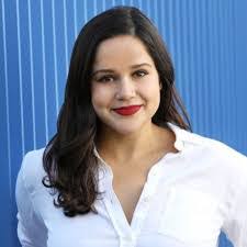 Darcy Strong's Instagram, Twitter & Facebook